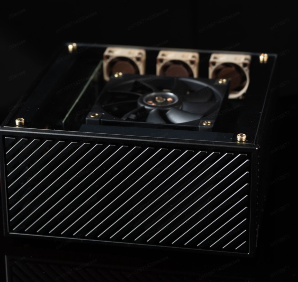 LP P6 ITX Behuizing Aluminium  - Sff Mini Itx Cnc Aluminum Chassis recensie en prijs